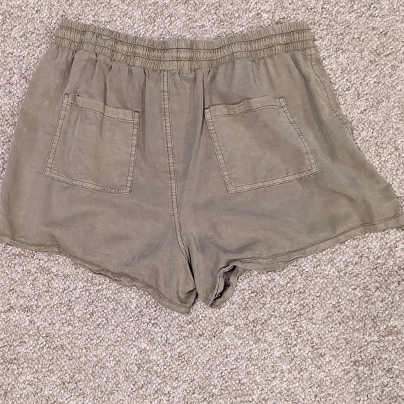Rag Poets Woven Shorts - Picture 2 of 3